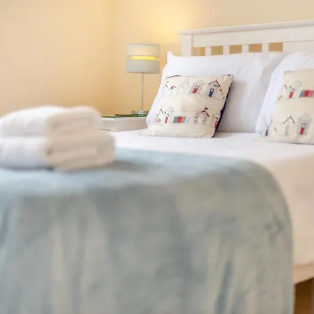 The Nutshell - Holiday home Padstow